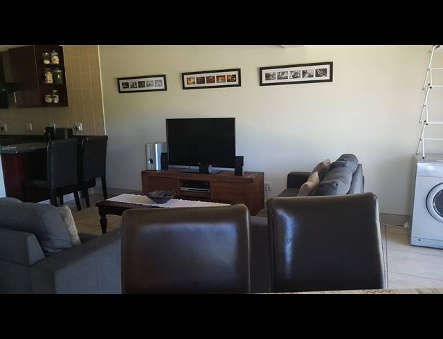 3 BEDROOM FLAT RENTED IN WINKLESPRUIT